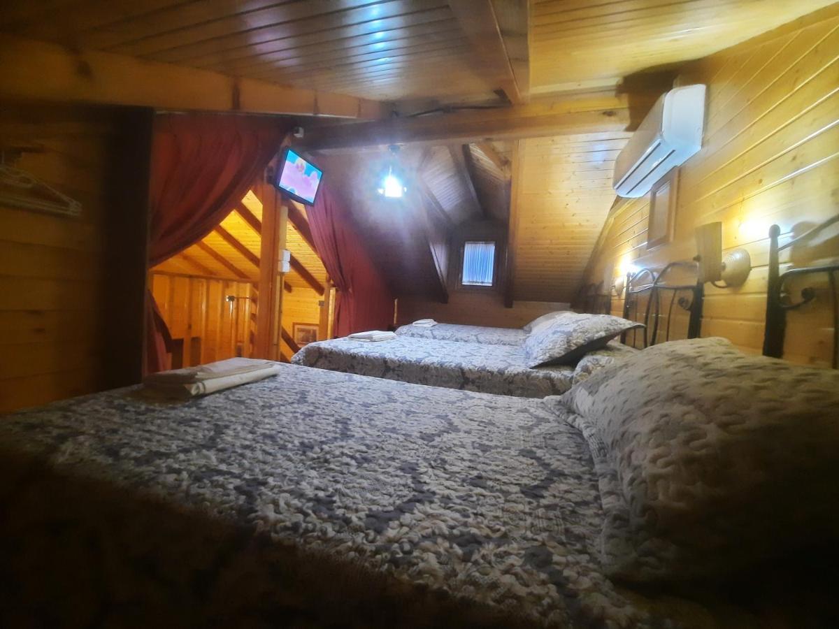 Cabanas De Madera El Rinconcillo Arroyo Frio Dış mekan fotoğraf