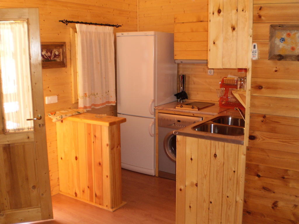 Cabanas De Madera El Rinconcillo Arroyo Frio Oda fotoğraf