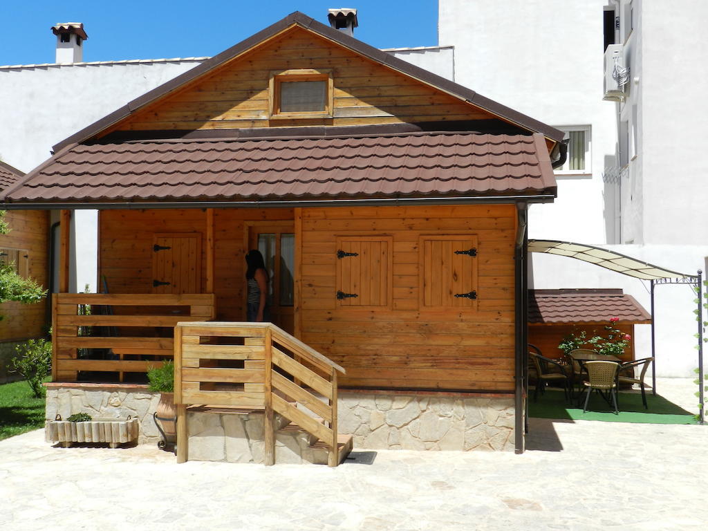 Cabanas De Madera El Rinconcillo Arroyo Frio Oda fotoğraf