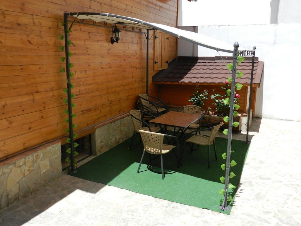 Cabanas De Madera El Rinconcillo Arroyo Frio Oda fotoğraf